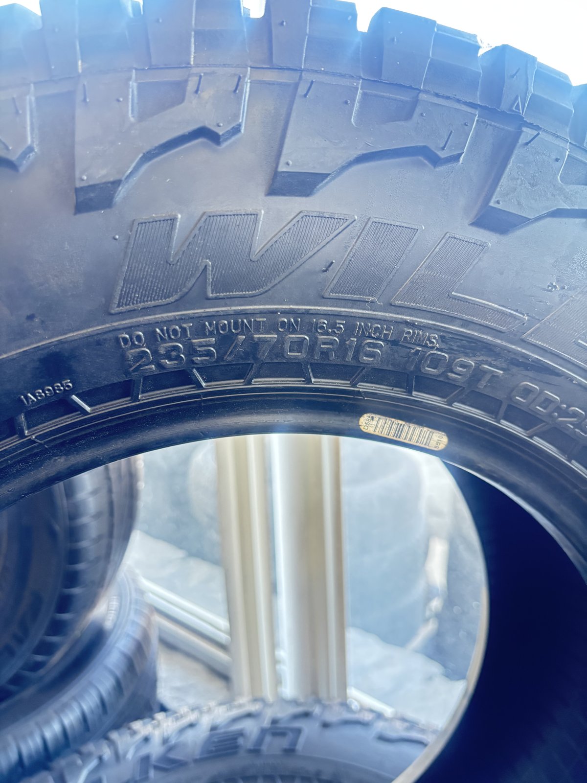 Wild Country M/T 235/70R16 mud tire