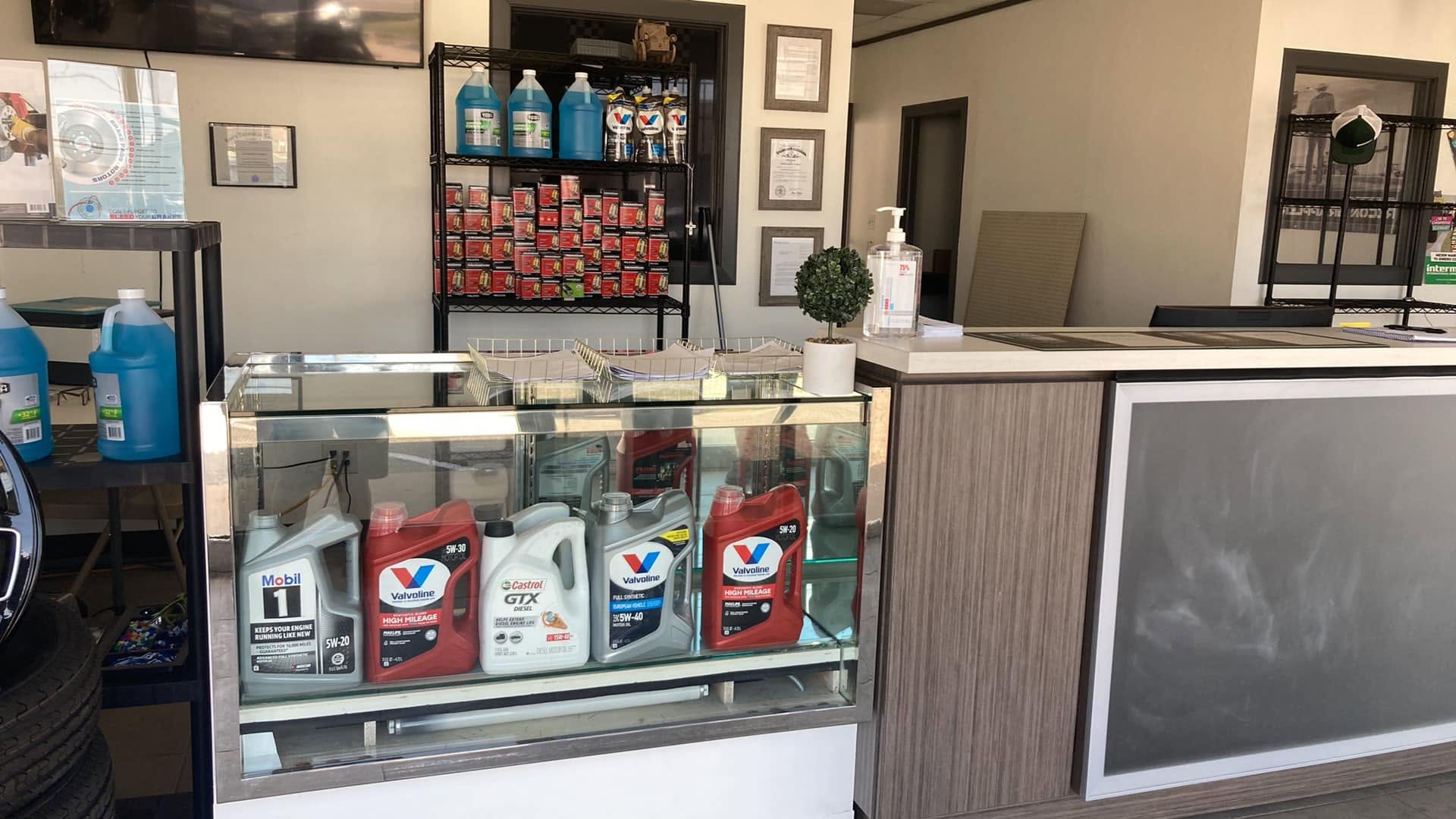 Country Tire showroom